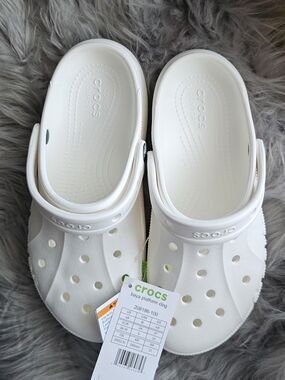 CROCS  White Baya Platform Clog